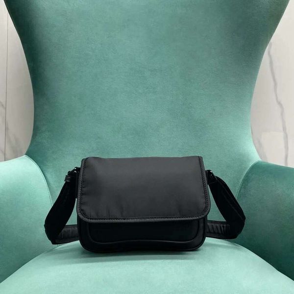 

10A Retro Mirror Quality Designer Replication Shoulder 21cm Fashion Nylon Crossbody Women Handbag With Dust Bag Free Shipping YY021, Black