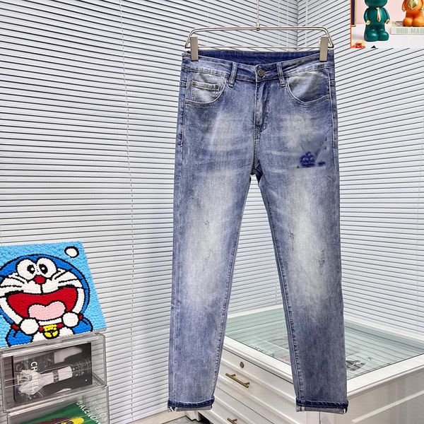 

Luxury designer jeans Classic jeans Fashionable denim men jeans Light blue gradient popular Campus party wear, Blue 1