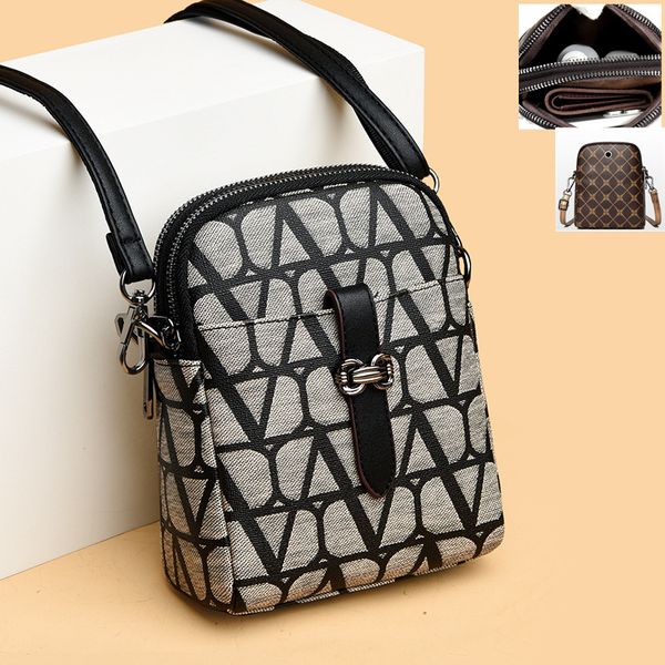 

Sales factory women handbag classic Joker Plaid mobile phone bag daily Joker rhombic mother change foreskin buckle elegant retro padded leather backpack 1284#, Brown