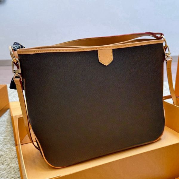 

Classic handbag Designer Single shoulder crossbody bag top leather fashion printing shopping bag new travel purse, Brown