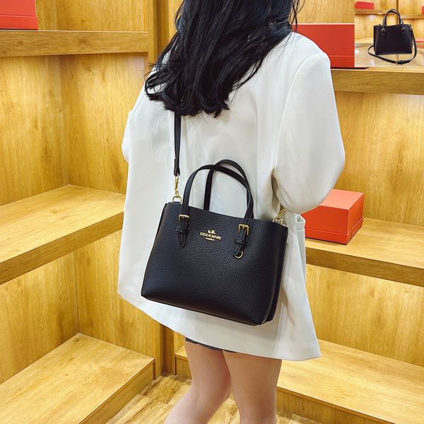 

Outlet factory fashion womens shoulder bag elegant atmosphere lychee handbag simple Joker solid color thickened leather handbag commuter trend women bag 665#, Beige