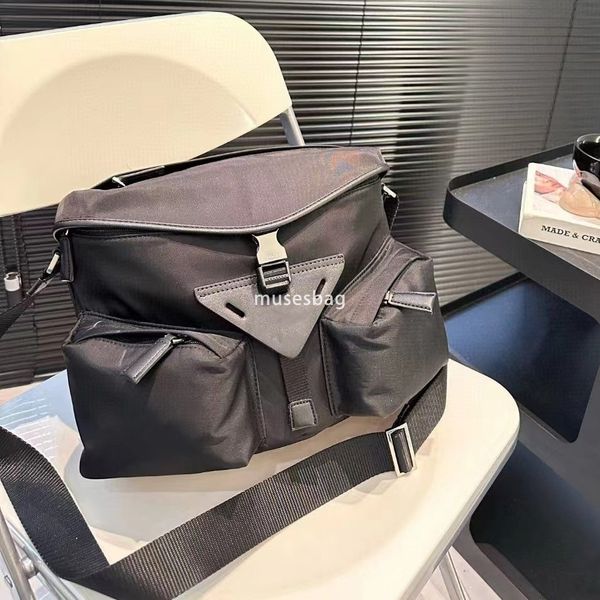 

Spring/summer new single parachute waterproof nylon fabric men's shoulder bag dark buckle crossbody messenger bag, Black