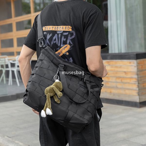 

Japanese fashion brand simple shoulder charter can wind men and women crossbody bag nylon cloth large capacity handbag Tote bag, Black
