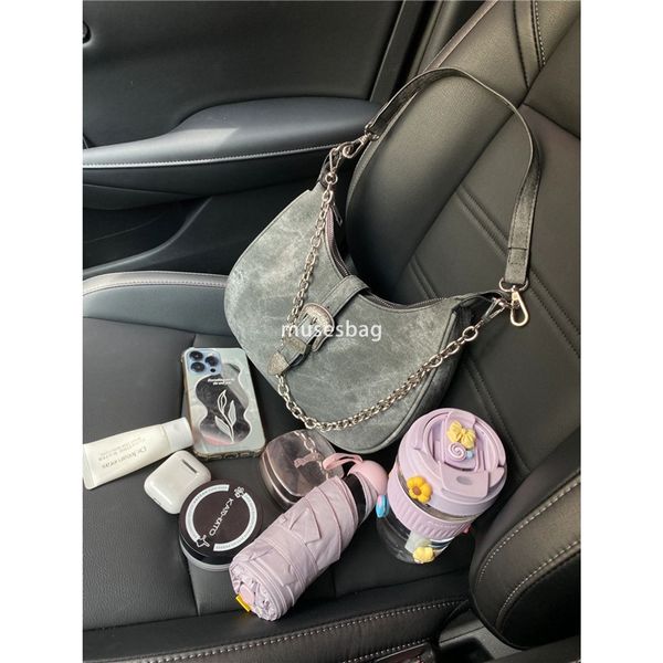 

Niche bag woman new advanced sense crescent bag retro shoulder bag graphite underarm bag chain handbag, Grey