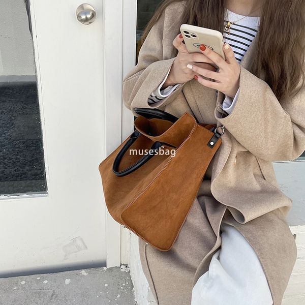 

New trend temperament fashion niche women's bag frosted vintage large capacity single shoulder Tote bag crossbody document, Brown