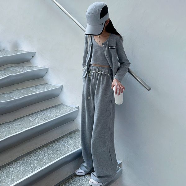 

Girls' 2024 New Western Fashionable Children's Spring Long sleeved Mesh Red Three piece Set, Black