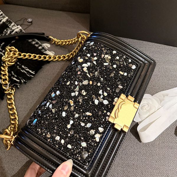 

Ladies Shoulder Bag Designer 25cm Leather Clamshell Gold Hardware Luxury Handbag Matilas Chain Crossbody Bag Makeup Bag Candy Color Purse Card Bag, Red