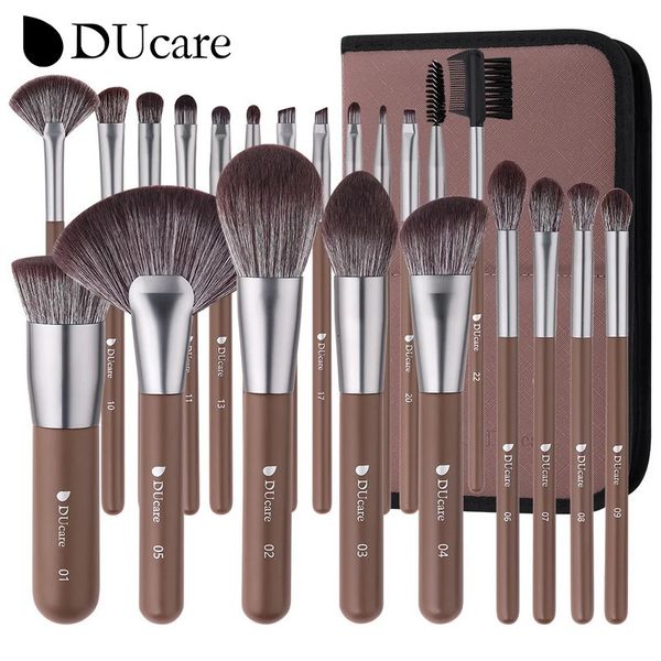 

Makeup Ducare Brushes 22pcs with Foldable BAG Nylon Hair Fan Powder Eyeshadow Blending Eyeliner Eyebrow Cosmestic Make Up Brush 240403