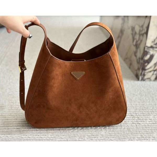 

Designer Shoulder Bag Suede Brown Autumn and Winter New Large-capacity Lightweight Shopping Totes Handbags, Bronze