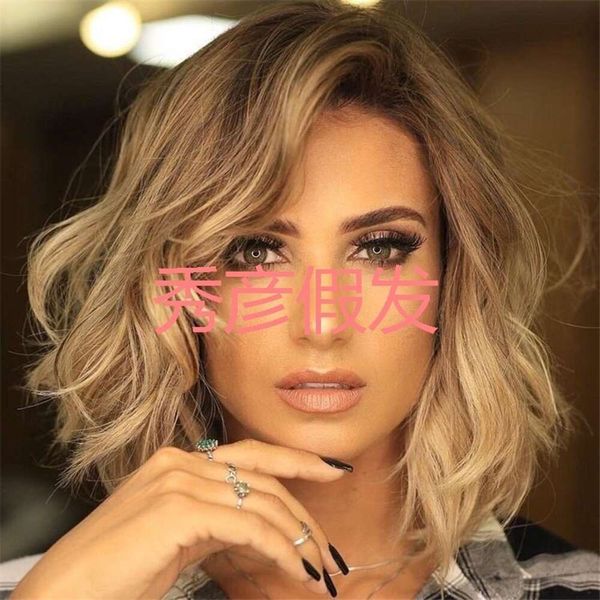 

Hot selling wig wig female dyeing gradient medium and long curly hair chemical fiber head cover, Picture color sending network