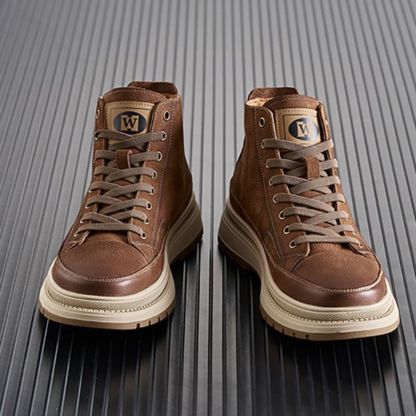 

Designer shoes The first layer of cowhide Martin boots men 2024 new high-top big yellow boots autumn and winter tooling American British style leather boots, Black pile