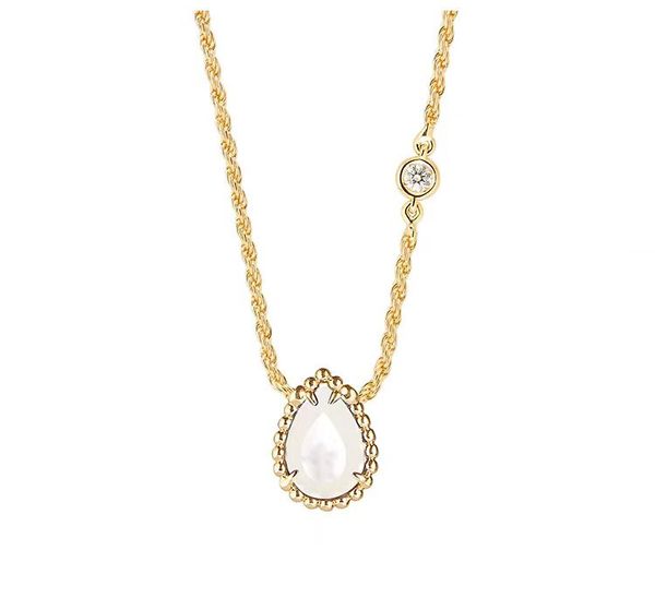 

Timeless Beauty Women's Pendant Necklace Perfect Addition to Your Collection