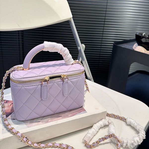 

Designer bag Makeup Bag Crossbody Bag Small Vanity With Chain quality leather Crossbody Bag saddle bag luxurysHandbagsl Zipper cosmetic bag 16m, Lavender