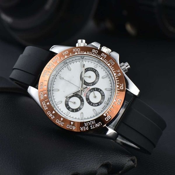 

2024 Hot selling luxury brand men's silicone strap quartz multi-functional men's watch, Red