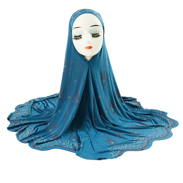 Chic Jersey Fabric Hijab Shawl Combined with Luxurious Chiffon Scarf for Effortless Style - Perfect Fit for Contemporary Muslim Women