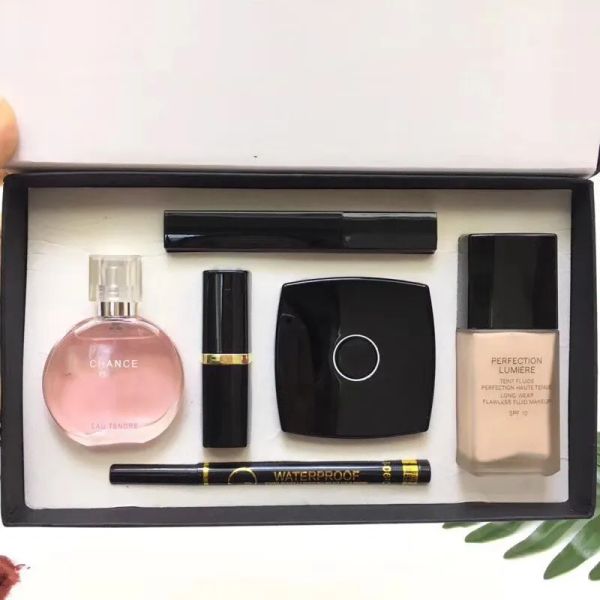 Brand 5 in 1 Makeup set 15ml Perfume Lipsticks Eyeer Mascara with Box Lips Cosmetics Kit for Women Christmas Gift