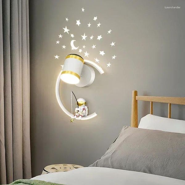 

Lamps Wall Cute Mini Astronaut Style Modern LED Lights Living Children Study Room Baby Bedroom Bedside Home Indoor Lighting