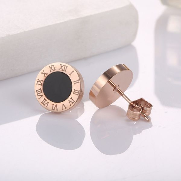 

Korean round black Roman numeral titanium steel earrings for women, acrylic surface versatile rose gold earrings