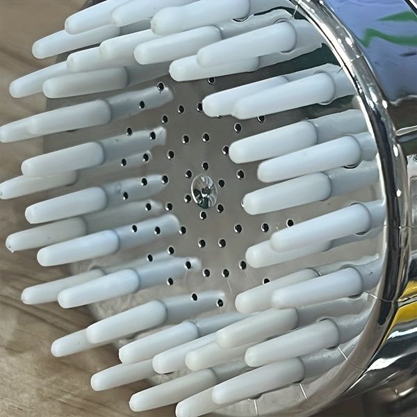 

Rinsing equipment, shower cleaning product with nozzle, four colors