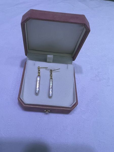 

Elegant earrings freshwater pearl pendant women's earrings