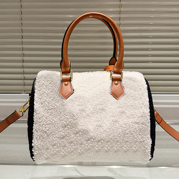 

Winter new plush bag luxury designer bag high-end handbag women's shoulder bag large capacity skew shopping bag classic presbyopia print bag christmas gift bag, White black flower 2
