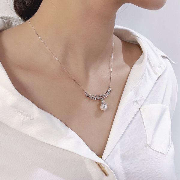 

Korean version S925 silver baroque pearl seven-star ladybug necklace women's fashion micro-inlaid zircon clavicle chain