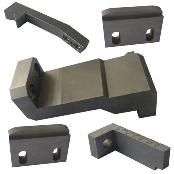 

Precision Machinery Parts Customized CNC Machining Services