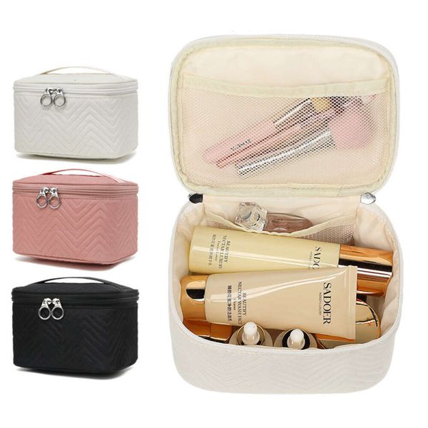 

PU Fashionable and Convenient Travel Storage Large Capacity Wash Hands Enhance Appearance Pillow Makeup Bag, White