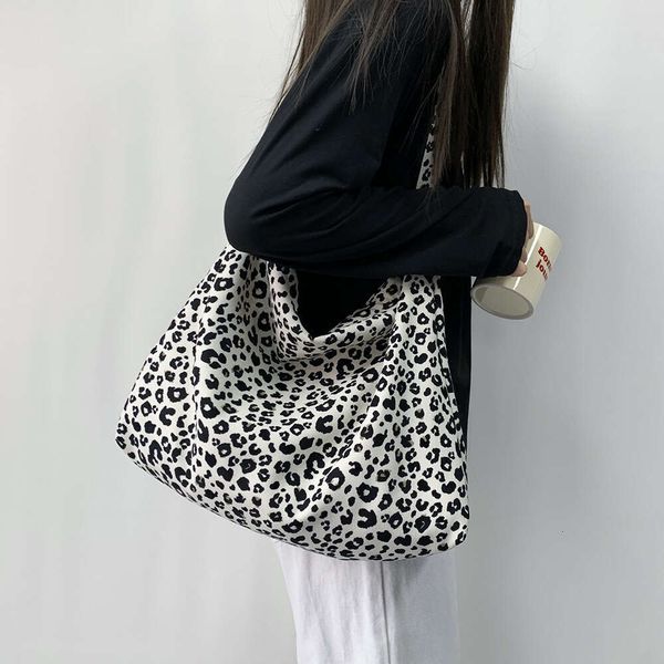 

Fashionable corduroy leopard print diagonal cross large capacity single shoulder shopping student canvas bag, women's bag, Beige