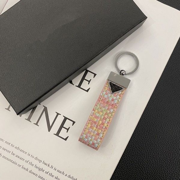 

Handmade designer keychains multicolor key chain women men brown leather bag wallet lanyard plated gold accessories keychain letter