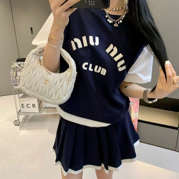 

Womens Tracksuits Designer Woman Fashion Two Piece Set Summer mium clothes Casual round neck crop top elastic waist pleated skirt suit, Navy blue