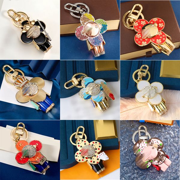 

2024 Handmade designer keychains dragonne multicolor key chain women men brown leather bag wallet lanyard plated gold accessories dragonne keychain letter C15