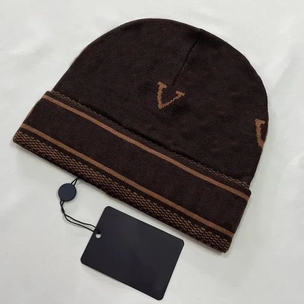 

Newest Plaid designer beanie designer hats for men knitted bonnets winter hat fall thermal skull cap ski travel classical luxury beanies brown black grey keep warm e2, Welcome to inquire about pictures