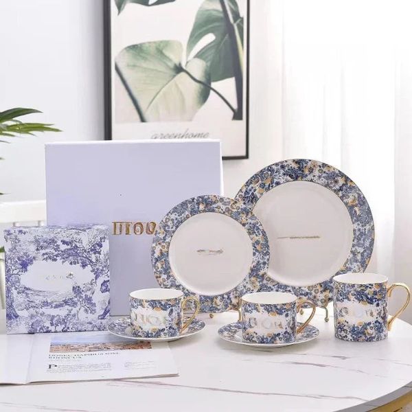 

European Highend Exquisite Bowls Plates Bone China Tableware Coffee Cups Water Mugs Dinnerware Set Dinner Dish 240130, Blue