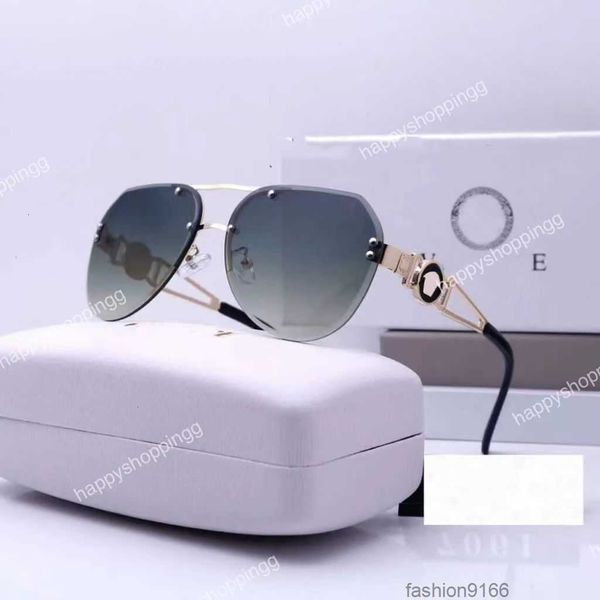 

Designer Versage Sunglass Cycle Luxurious Fashion Sunglasses Metal Trend Colorful Coated Mens Womens Vintage Baseball Sport Summer Polarize Medussa S07