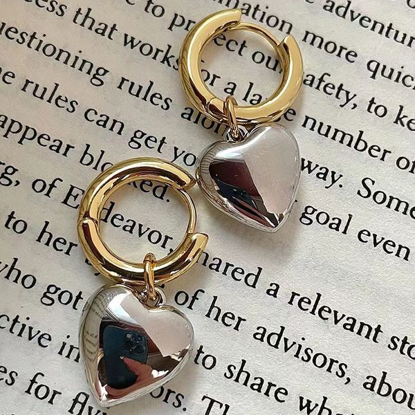 

Heart Dangle Earrings for Women Luxury Fashion Designer Earrings Exquisite Premium Metal Heart Earrings Holiday Gift