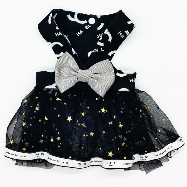

Designer Black Classic Letter Printed Dog Mesh INS New Small Fragrant Cat Strap Star Moon Bow Decorations Pet Sweet Skirt XXS-3XL