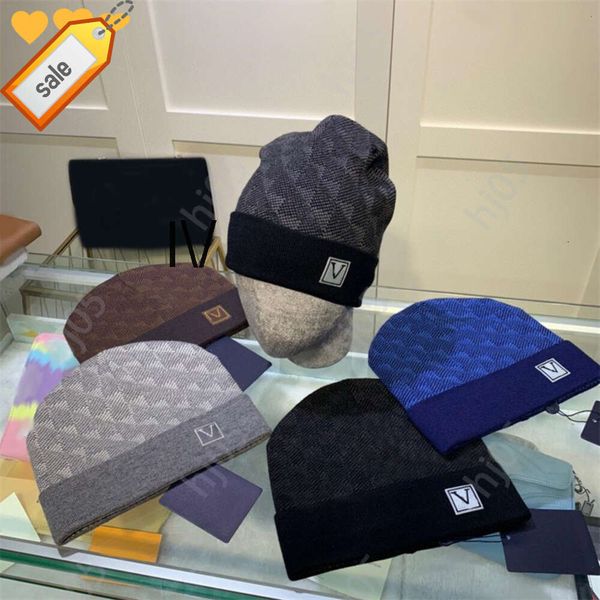 

aPlaid designer beanie designer hats for men knitted bonnets winter hat fall thermal skull cap ski travel classical luxury beanies brown black grey keep LKsw, 2#
