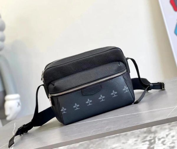 

Messenger bags Designers Bag Classic Women or Men bags CrossBody bag School Bookbag Purse backpack man totes bag wallet leather handbag vRrA