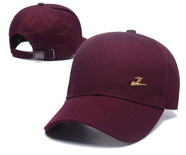 

Designer Cap Solid Color Letter Design Fashion Hat Temperament Match Style Ball Caps Men Women Baseball Cap y5