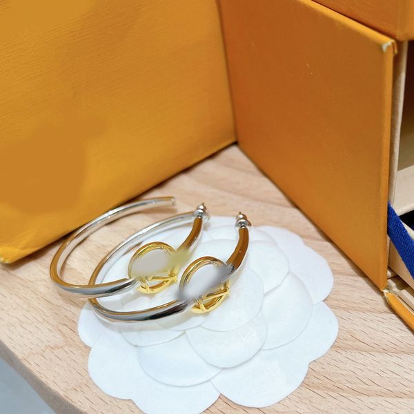 

Crystal Letter Hoop Huggie Earrings Luxury Brand Designer Women Ear Stud Earrings Gold Rose Silver Plated Top Quality Titanium Steel Fashion Jewelry Accessories
