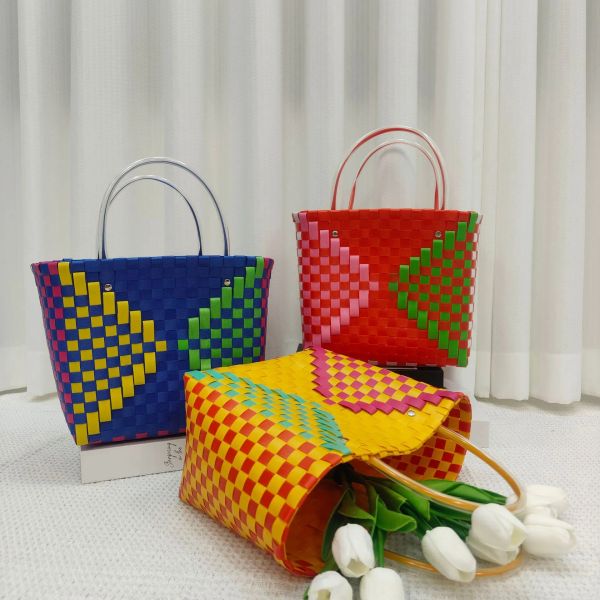 

New Hand-woven Plastic Vegetable Basket Lunch Box Bag Vegetable Basket Souvenir Basket Woven Basket Woven Bag, Gold