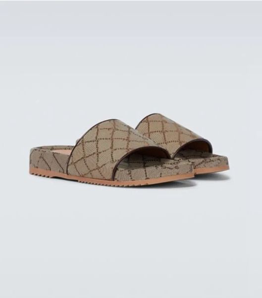 

2024 lightweight slippers canvas slides fashion slippers sport pool rubber loafers with box and dust bags slippers women feminine, Sand yellow