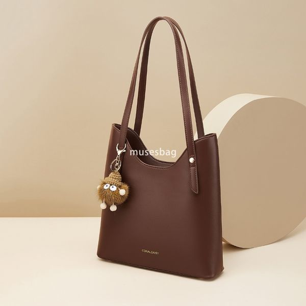 

Designer Women High Quality Fashion Shoulder Bag Versatile Bucket Bag Underarm Bag Minimalist Gold Classic Large Capacity Tote Bag, Chocolate