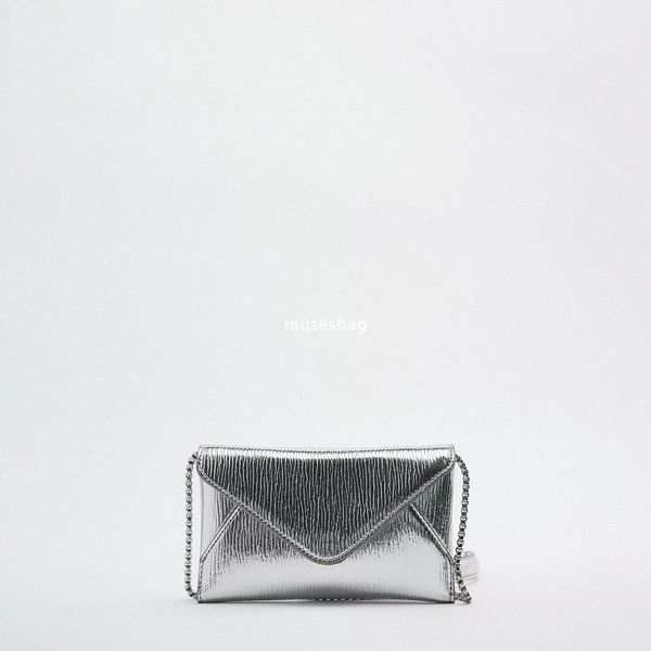 

Design sense niche hot selling new fashionable envelope bag bright color chain shoulder bag mini party outing diagonal cross phone bag, Silver