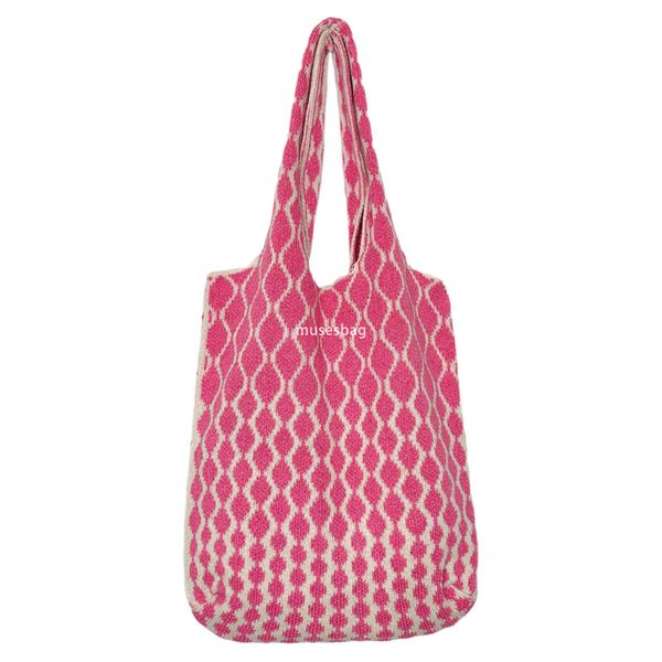 

New niche design knitted bag woven bag large capacity tote bag commuter office worker student party, Bohemian shoulder bag diamond pattern bag, Green apricot