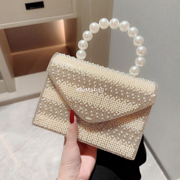 

Designer Ladies High end Pearl Banquet Style Beaded Handheld Classic High end Lid Small Square Bag Dress Bag Handheld Bag Celebrity Banquet Bag, Beige