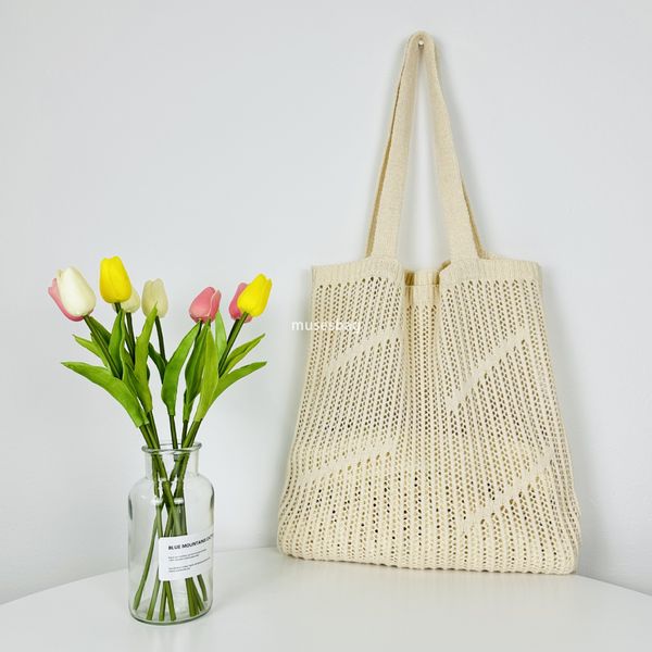 

New minimalist and atmospheric single shoulder bag knitted bag with hollowed out design handbag for commuting large capacity tote bag outdoor beach bag women bag, Brown
