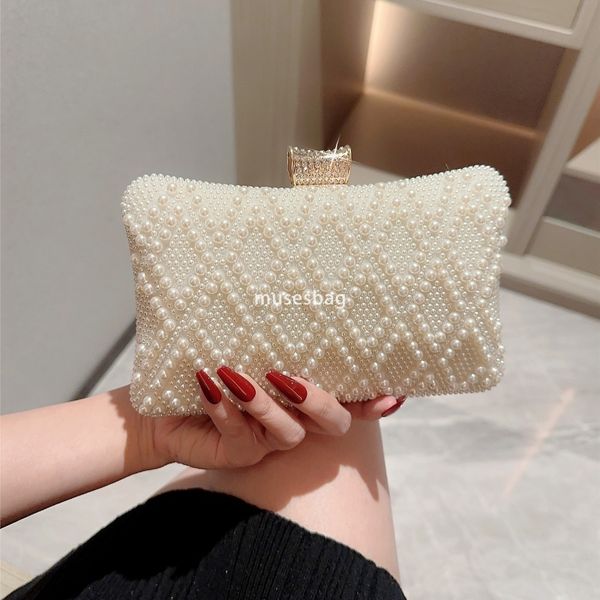 

Designer Ladies High Quality Pearl Square Box Dinner Bag Beaded Hand Style Celebrity Handheld Banquet Bag Evening Dress Bag Bridesmaid Wedding Bag, White
