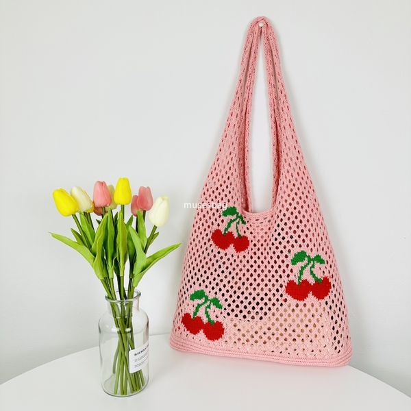 

Commuter essential niche design new ins bags for cross-border exclusive knitted bags woven bags large capacity tote bags cherry shoulder bags, Coffee